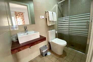 پانسیون Hostal Mellizo