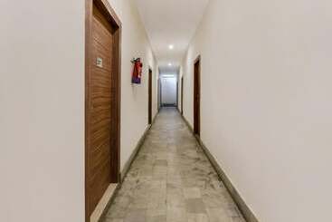 Oyo 16642 Flagship Hotel Mahadev