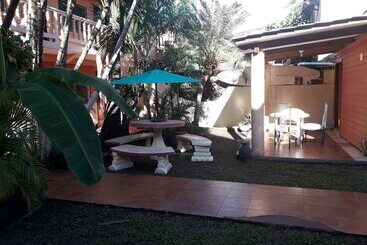 پانسیون Las Vibras Hostel