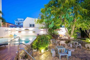 Anchan Hotel & Spa