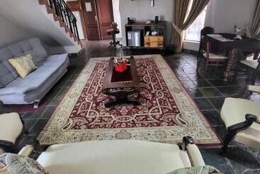 فندق Excalibur Boutique
