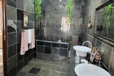 فندق Excalibur Boutique
