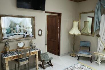 فندق Excalibur Boutique