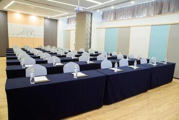 هتل Holiday Inn Express Taian City Center, An Ihg