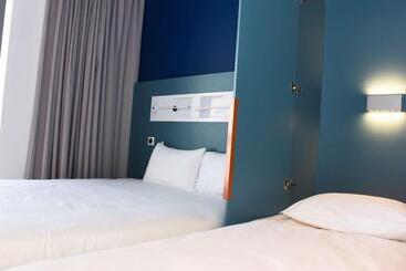 هتل Ibis Budget Langres