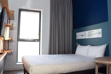 هتل Ibis Budget Langres