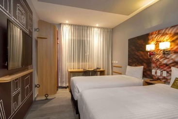 هتل Ibis Quito
