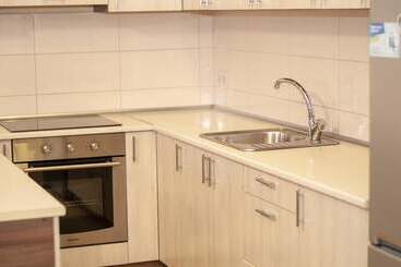 هتل Prestige Apartments Kalnyshevskogo