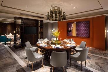هتل Radisson Ningbo Beilun