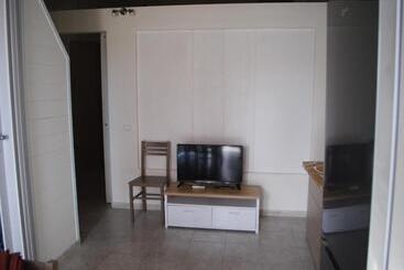 Luxar Room