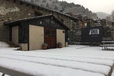 Mountain Hostel Tarter