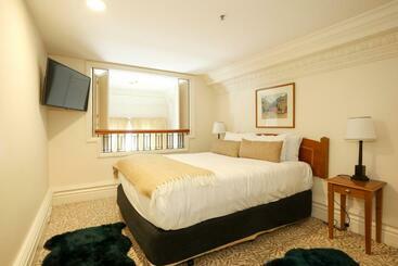 Ogb Suites