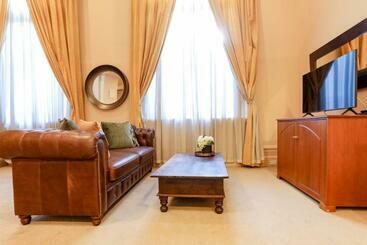 Ogb Suites