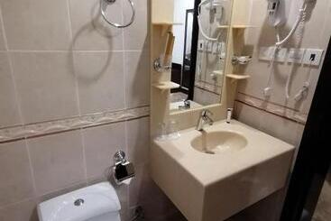 Al Maali Hotel Jazan