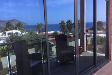 تختخواب و صبحانه Tarrafal Beach Guesthouse