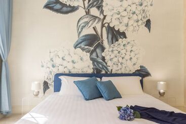 تختخواب و صبحانه Villa Furoa