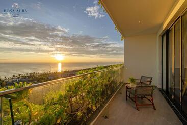 هتل Rosa Alba Resort & Villas Tuy Hoa