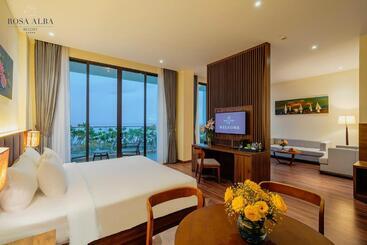هتل Rosa Alba Resort & Villas Tuy Hoa