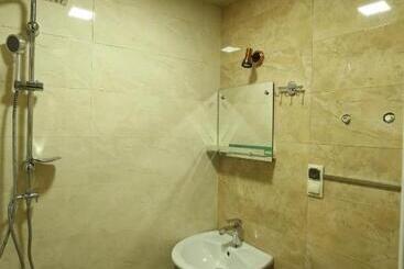 Luky Apartment On Rustaveli Ave