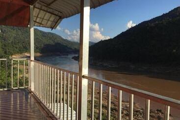 پانسیون Janh Ya Phone Guesthouse