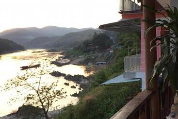 پانسیون Janh Ya Phone Guesthouse
