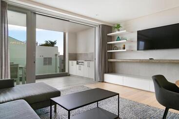 Elements Luxury Suites By Totalstay
