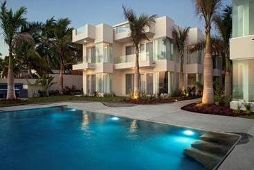 هتل Clara Vista Villas