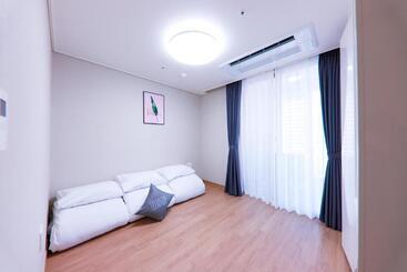 هتل Geoje Leein Stay