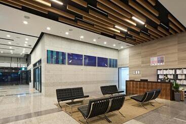 هتل Geoje Leein Stay
