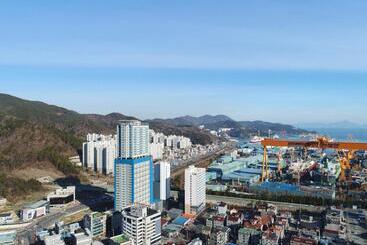 هتل Geoje Leein Stay