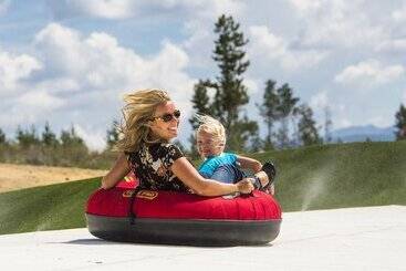 هتل Ymca Of The Rockies   Snow Mountain Ranch