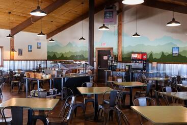 هتل Ymca Of The Rockies   Snow Mountain Ranch
