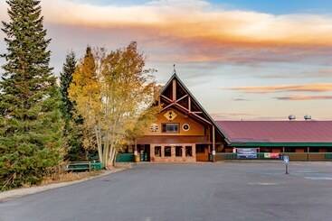 هتل Ymca Of The Rockies   Snow Mountain Ranch