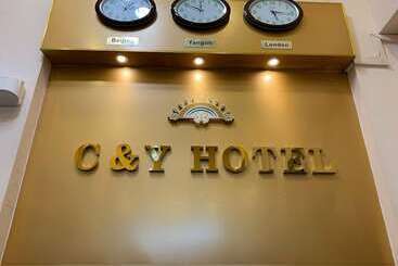هتل C & Y