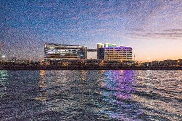هتل Holiday Inn Express Xiamen Airport Zone, An Ihg