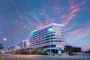 هتل Holiday Inn Express Xiamen Airport Zone, An Ihg