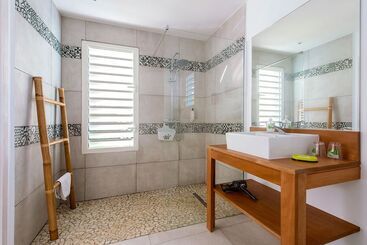 هتل Hôtel La Christophine