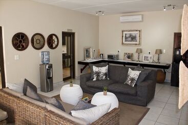 پانسیون Mosate Guest House