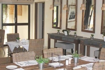 پانسیون Mosate Guest House