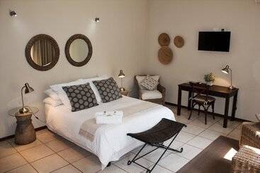 پانسیون Mosate Guest House