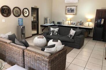 پانسیون Mosate Guest House