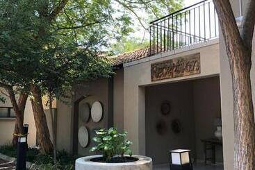 پانسیون Mosate Guest House