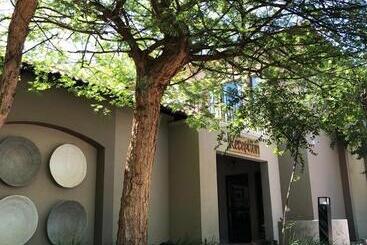پانسیون Mosate Guest House
