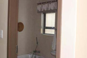 پانسیون Mosate Guest House