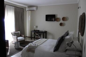 پانسیون Mosate Guest House