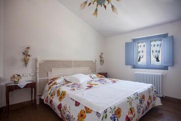 Podere La Contessa B&b