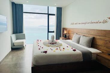 Joy Trip Hotel & Spa Nha Trang