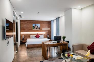 Joy Trip Hotel & Spa Nha Trang