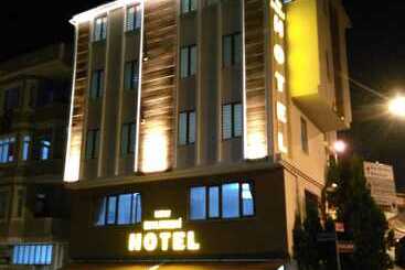 هتل New Beylerbeyi̇