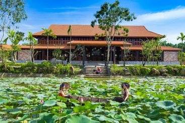 Maison Du Vietnam Resort & Spa